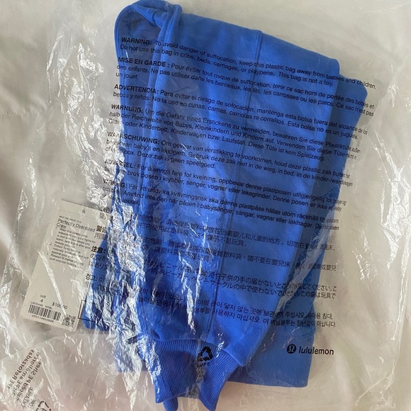 SOLD Lululemon Wild Bluebell POC - Picture 2 of 2